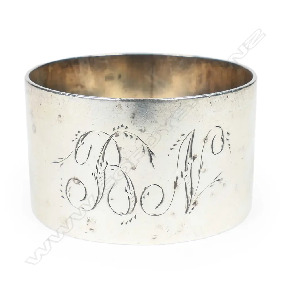 Frank Grady silver napkin ring, Image 1++